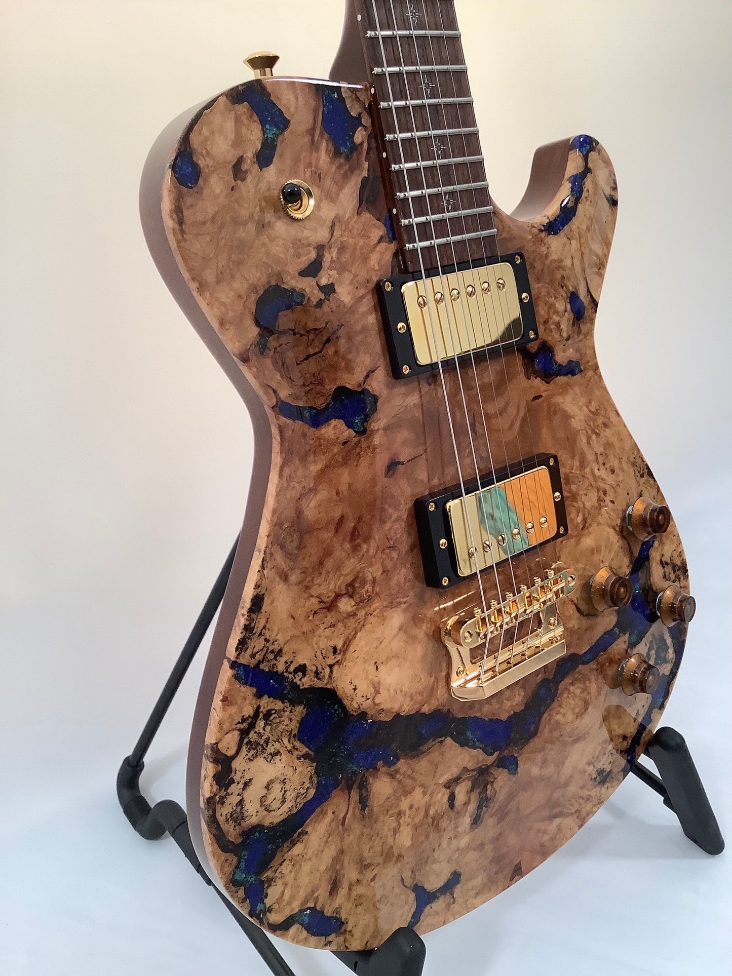 Knaggs Kenai Blue Lapis