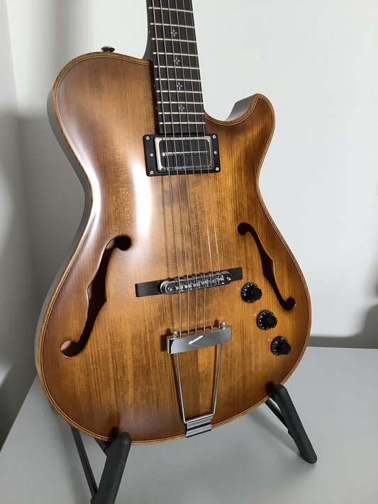 Knaggs Chena A Vintage Amber Honeyburst