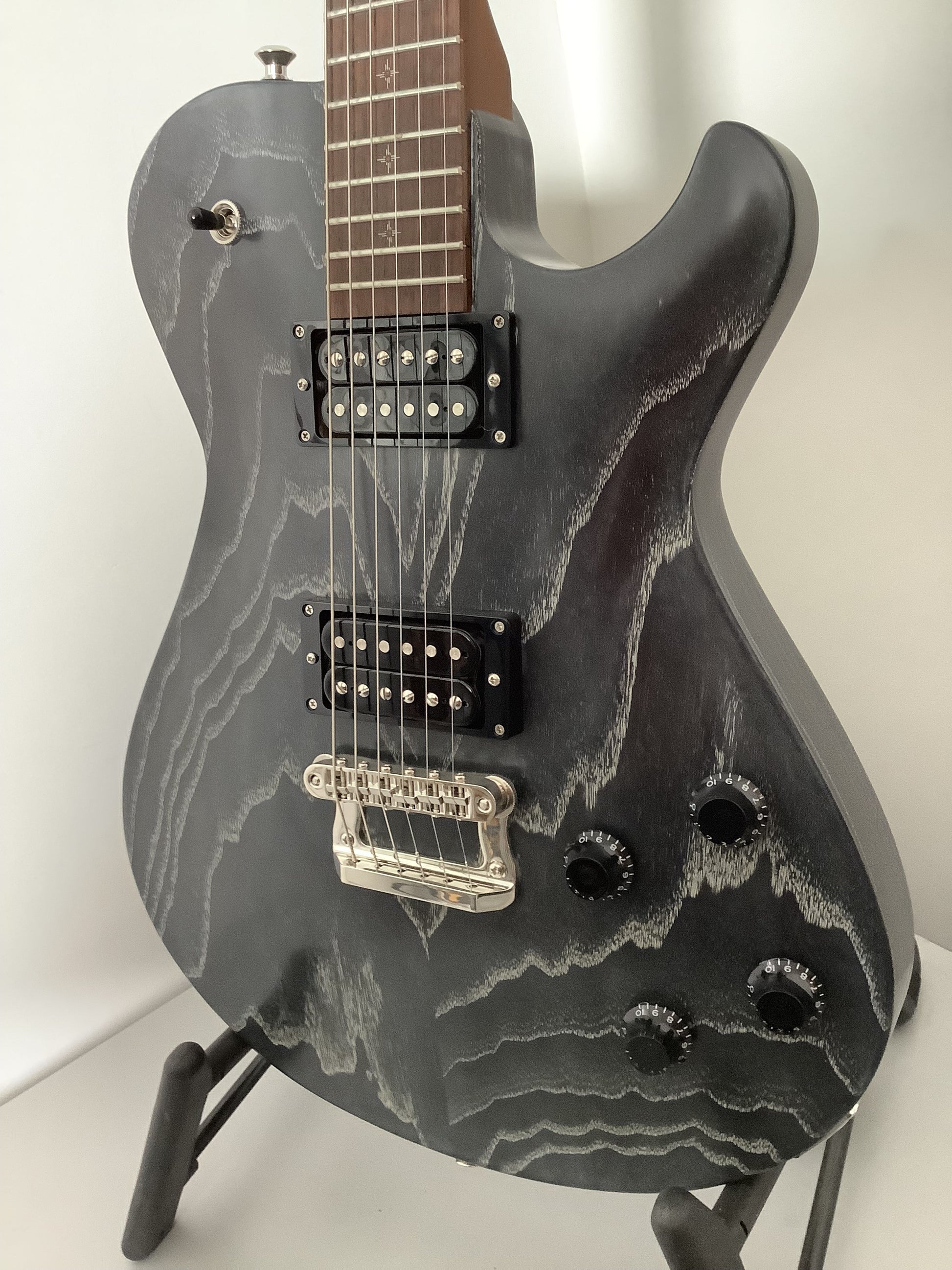 Knaggs Kenai Black Drift