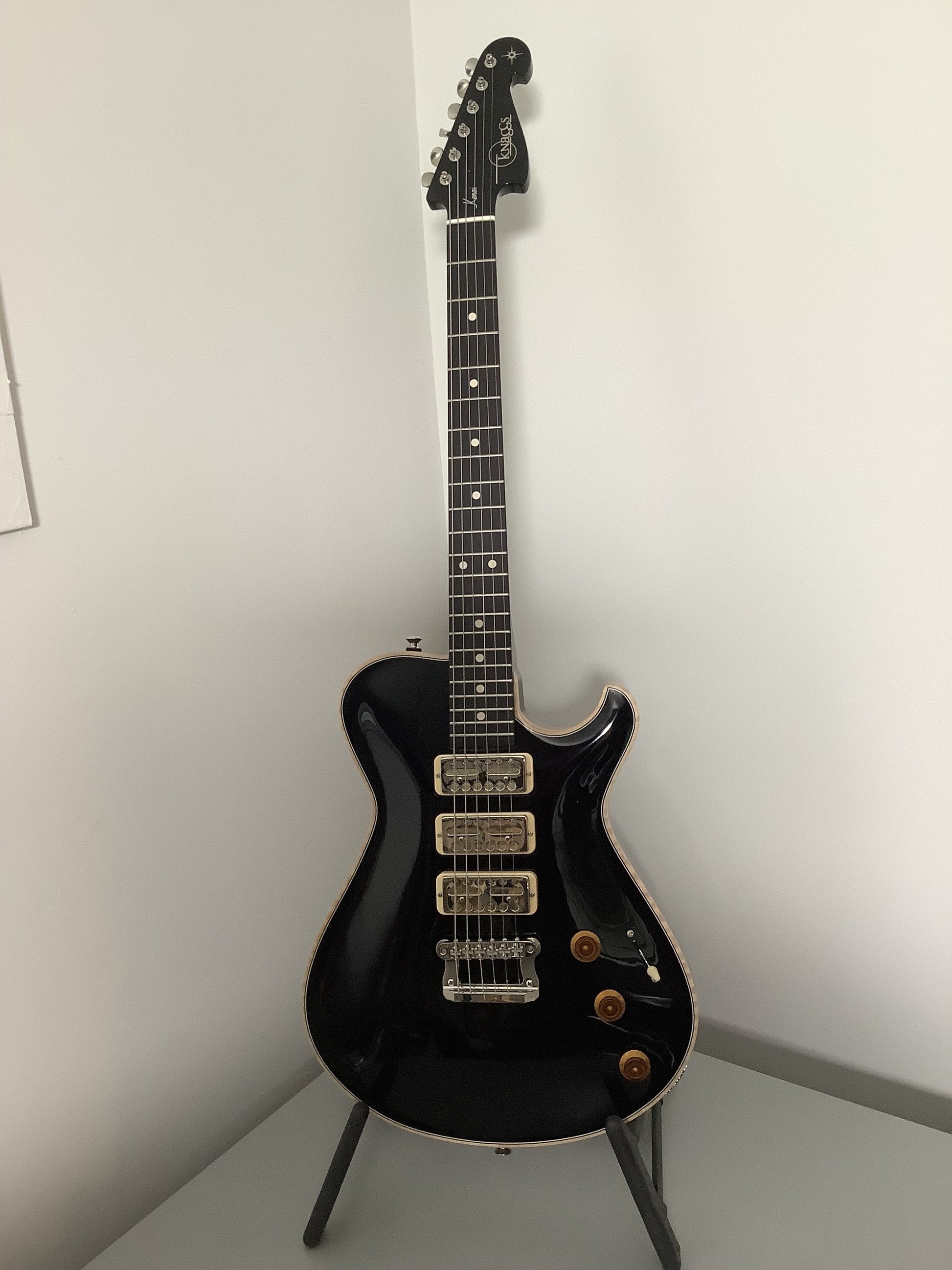 Knaggs Kenai Black Gold Foils