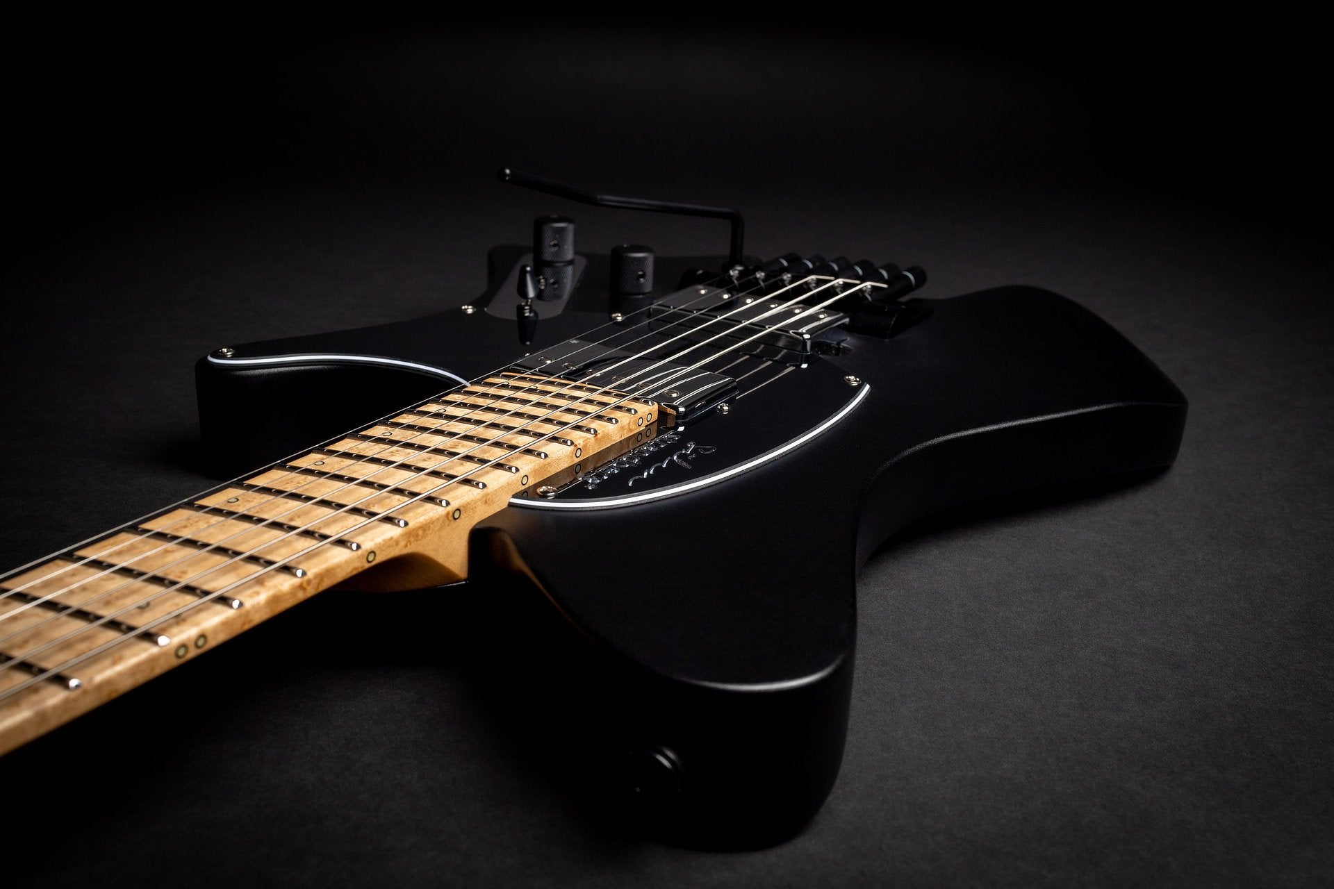 .strandberg* Sälen Classic Black Tremolo NX